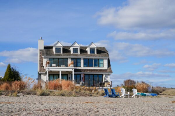 Best Outer Banks Areas for Vacation-Rental Buyers: How to Choose a Property That Fits Your Strategy